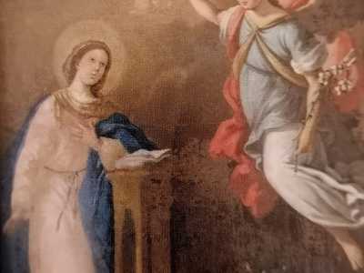 ...e l�Annunciazione, dipinti ad olio con protagonista la Vergine ispirati ai modelli pittorici del 600 e 700